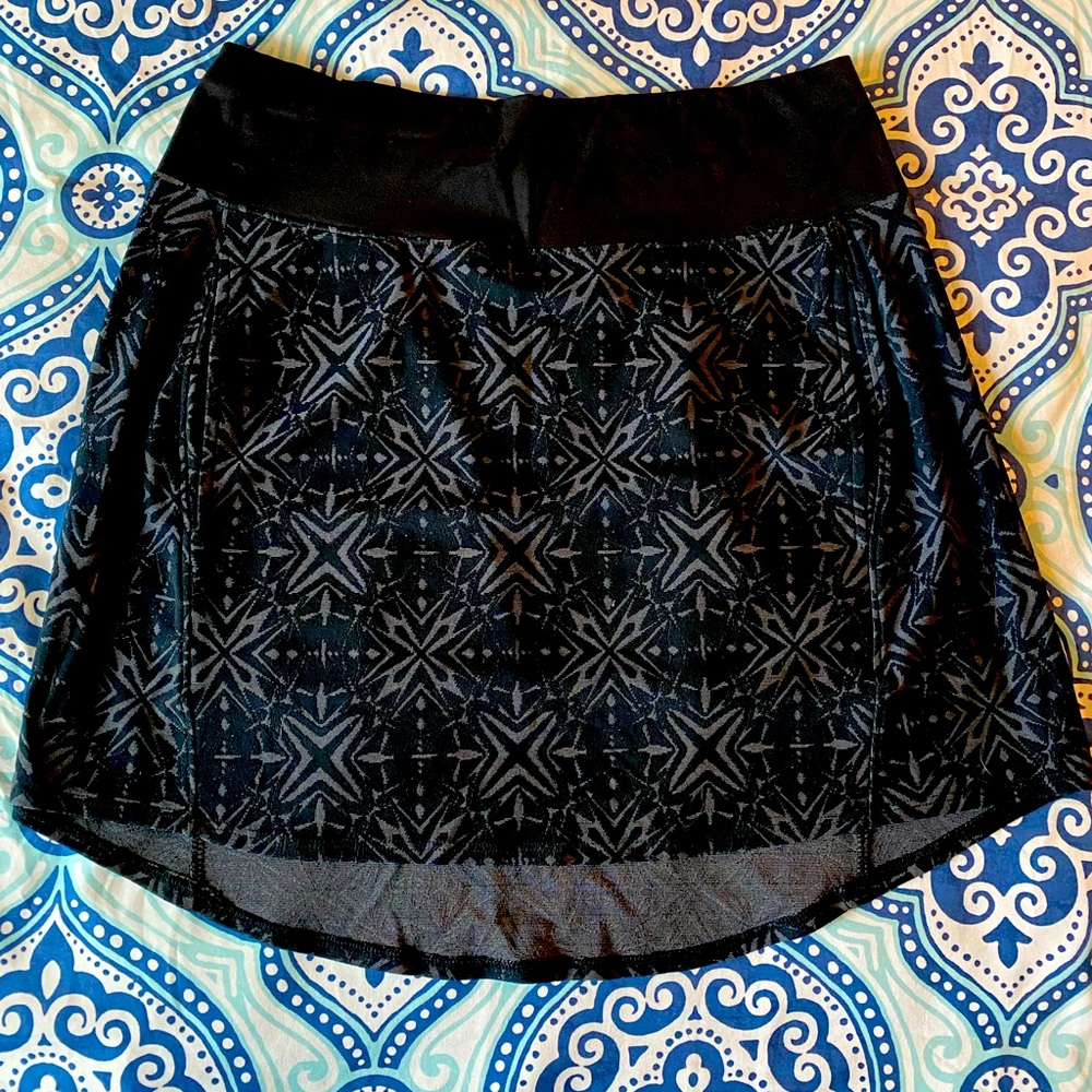 Oiselle Skirt with Pockets EUC